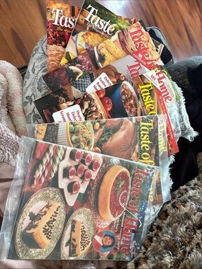 Bundle of 7 Vintage 1990s Taste of Home Magazines
